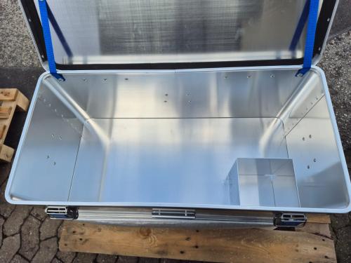 Alukiste Alubox Feuerwehr Transportbox Kiste Typ 6 mit Trennwand 80x40x30